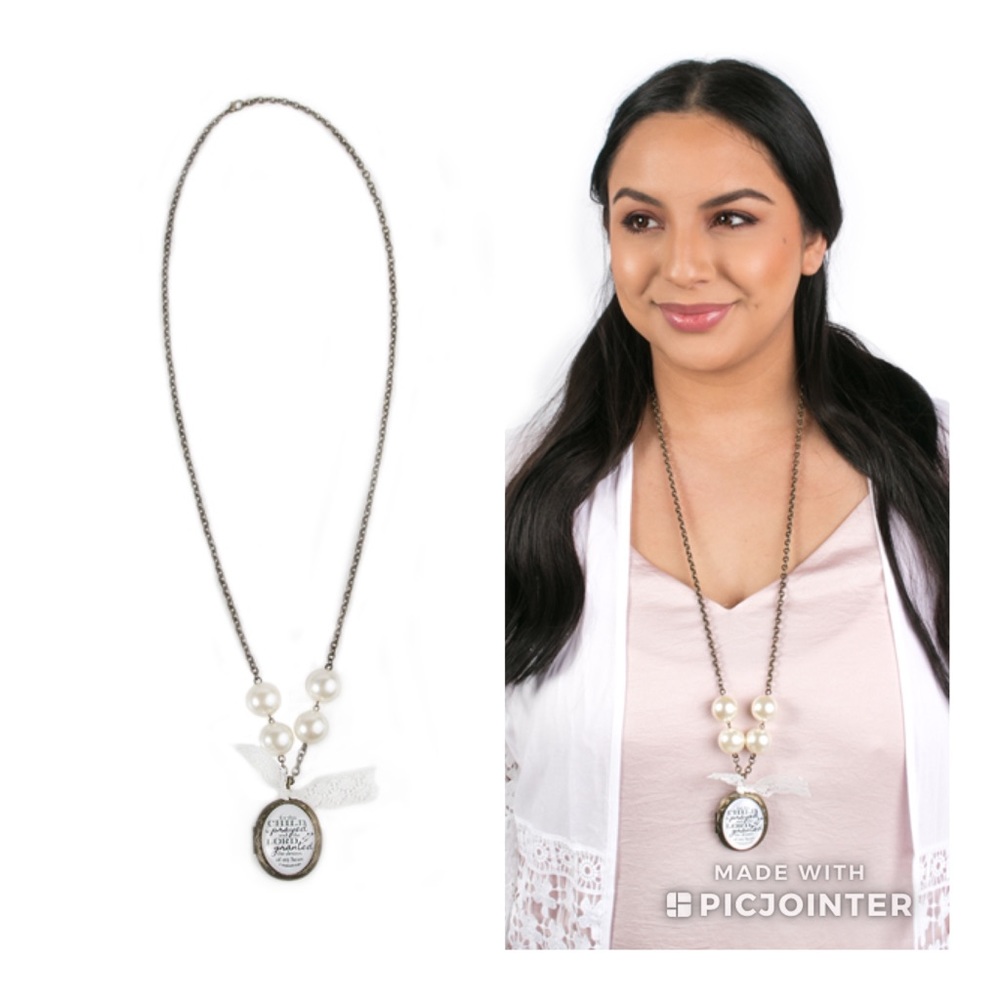 Locket Plunder